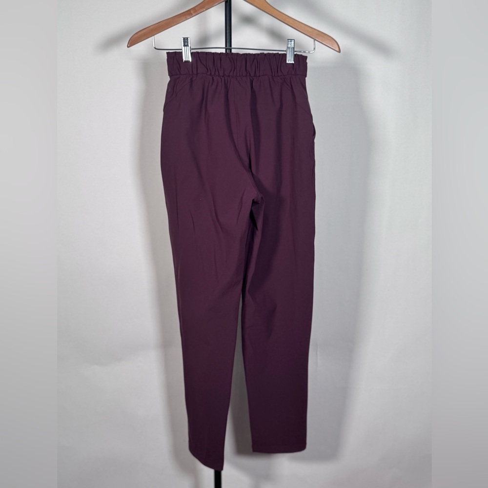 NWOT Lululemon Keep Moving Pant 7/8 High-Rise Cassis - Picture 5 of 5